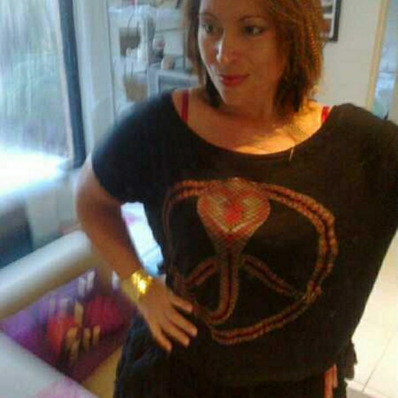 Meet your Posher, Karen - Picture 2 of 10